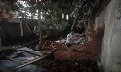 تكثيف الجهود اليومية المبذولة للتصدي لكافة أنواع المخالفات بالحي