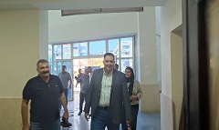 متابعة المشروعات التنموية والخدمية بمختلف القطاعات 