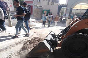 رفع كفاءة النظافة ببعض شوارع الحي