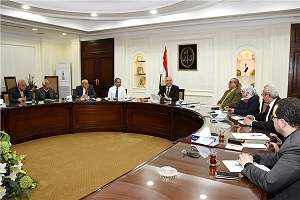 وزير الإسكان: الإلتزام بالبرامج الزمنية لمشروعات الإسكان الإجتماعي