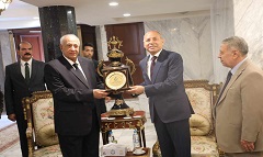 محافظة القاهرة تطلق ملتقى لتوظيف الشباب برعاية التعليم العالى