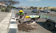 تطهير وتنظيف بلوعات الأمطار إستعداداً لموسم الشتاء