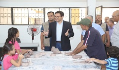 وزير الثقافة يتفقد عددًا من المواقع الثقافية بمدينة 15 مايو