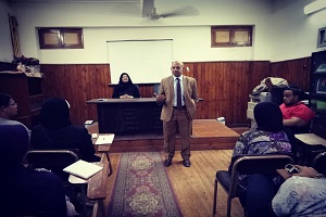 تنيظم برنامج عن مخاطر الإنترنت بمديرية الشباب والرياضة