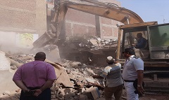 إزالة العقارات المتعارضة مع تطوير شارع حسين كامل سليم