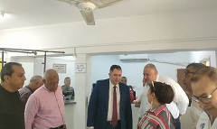 متابعة وفحص كافة الطلبات المقدمة من المواطنين