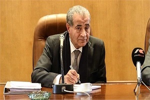 وزير التموين يوافق على إضافة الأحفاد على بطاقة "الجد"
