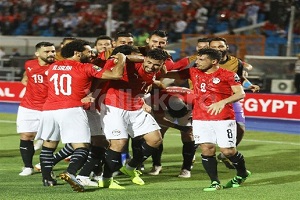كأس الأمم الإفريقية.. تريزيجيه يشق طريق مصر بهدف أحلامه في زيمبابوي