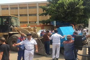 حملة لرفع الإشغالات بمناطق عمرو بن العاص والمنيل في مصر القديمة