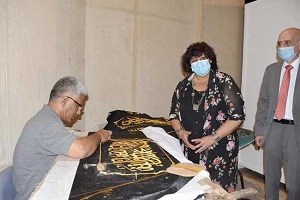 عبدالدايم في افتتاح الدورة الثالثة عشر من مهرجان الحرف التقليدية: الفنون التراثية عنوان للهوية