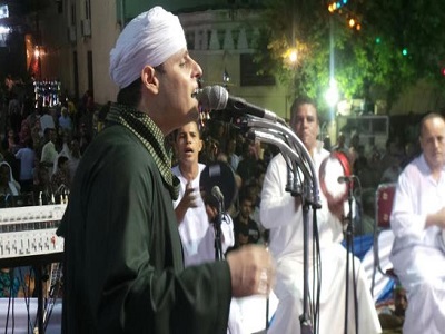 المقصود بالمديح والموال