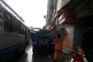 إزالة أعمال مخالفة بحي الموسكي