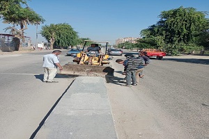 حملة نظافه وتطهير وتجريد بعض شوارع الحي