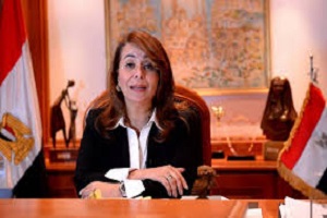 وزيرة الثقافة تفتتح قاعة الاطلاع الرئيسية بدار الكتب