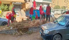 حملة نظافة وتجريد ورفع مخلفات القمامة والأتربة بالحي