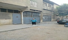 جولة لمتابعة التزام المحال التجارية بمواعيد الغلق