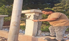 صيانة الولاعات وأعمدة الإنارة والكشافات بالحي