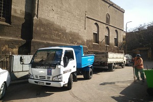 متابعة أعمال النظافة بالحي