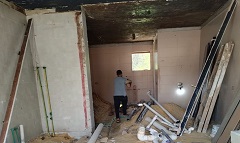 إيقاف أعمال مخالفة بالمنطقة الأولى بالشيراتون وشارع عبد السلام إبراهيم