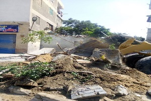 حملات لإزالة التعديات والإشغالات وإعادة الانضباط بحي حلوان