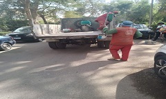 رئيس الحي يتابع حملات النظافة ورفع الاشغالات ببعض الشوارع