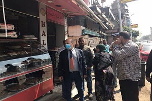 حملة بقيادة رئيس الحي على الأسواق