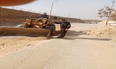 استكمال اعمال الرصف بنطاق الحي طبقاً للخطة الاستثمارية 