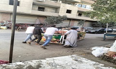 تكثيف جهود الحي في القضاء على الاشغالات اليوميه بالشوارع والميادين