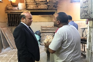 مرور رئيس الحي على مخابز الحي