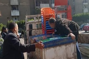 حملة مكبرة لإزالة الإشغالات والباعة الجائلين بشوارع الحي